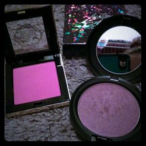 Blush set MAC and Pretty Vulgar